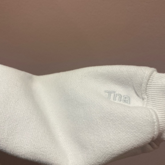 Aritiza white boyfriend hoodie - Picture 2 of 4